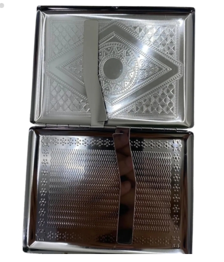 Cigarreira Metal 04