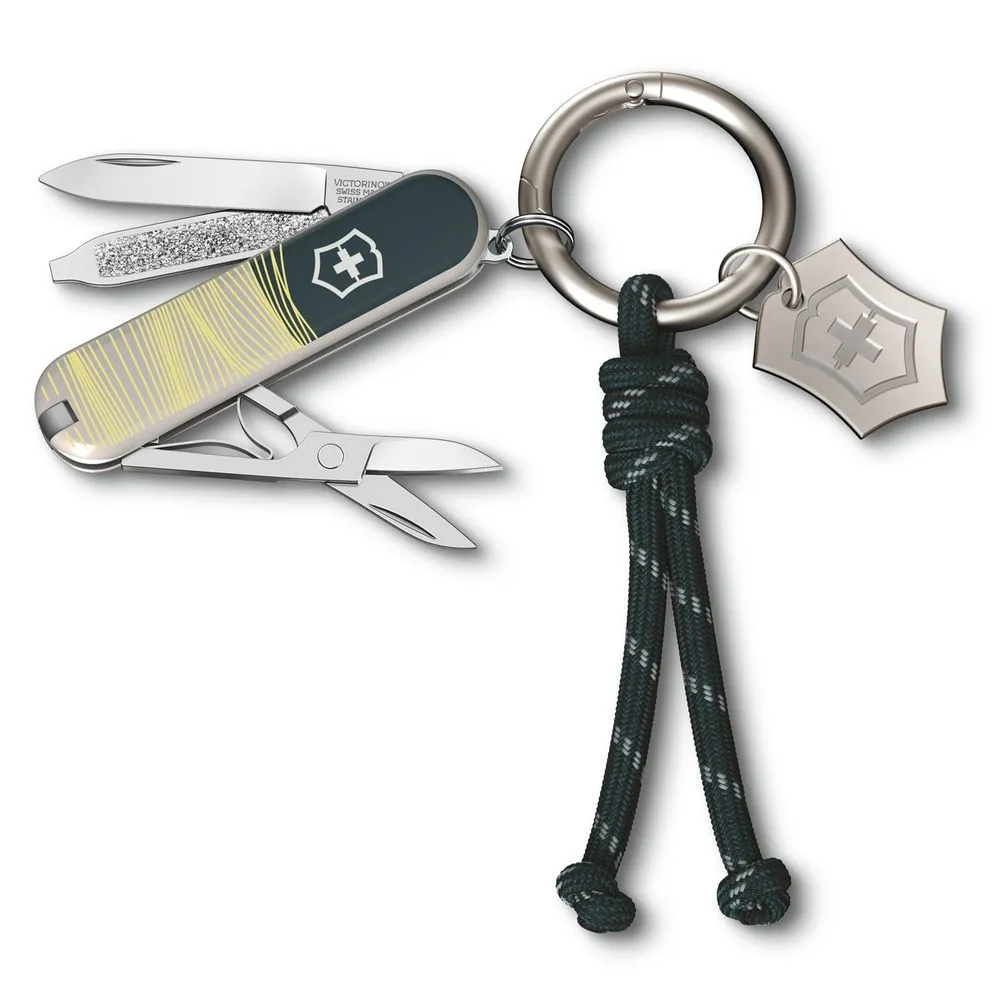 Victorinox Classic SD & Key Ring New York Style 7F 0.6223. E223