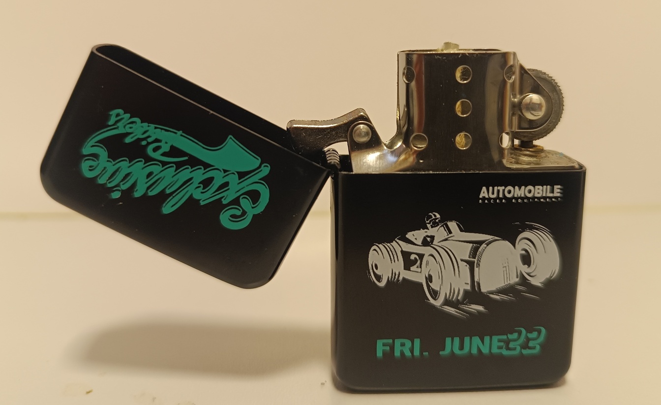 Tipo Zippo Preto 45